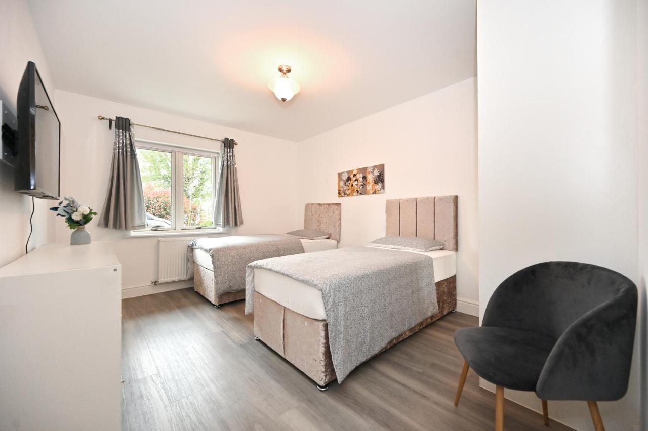 Luxury 2Bedroom - 2Bath - Prime Location - Patio Harrow on the Hill Ngoại thất bức ảnh